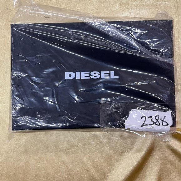 NWT Diesel 1 pc Inagaua New Granato Loop Wallet - Picture 7 of 7